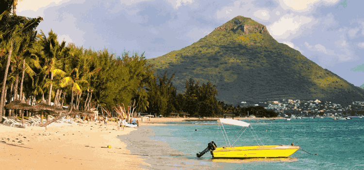 Plage de Flic-en-Flac à l'île Maurice