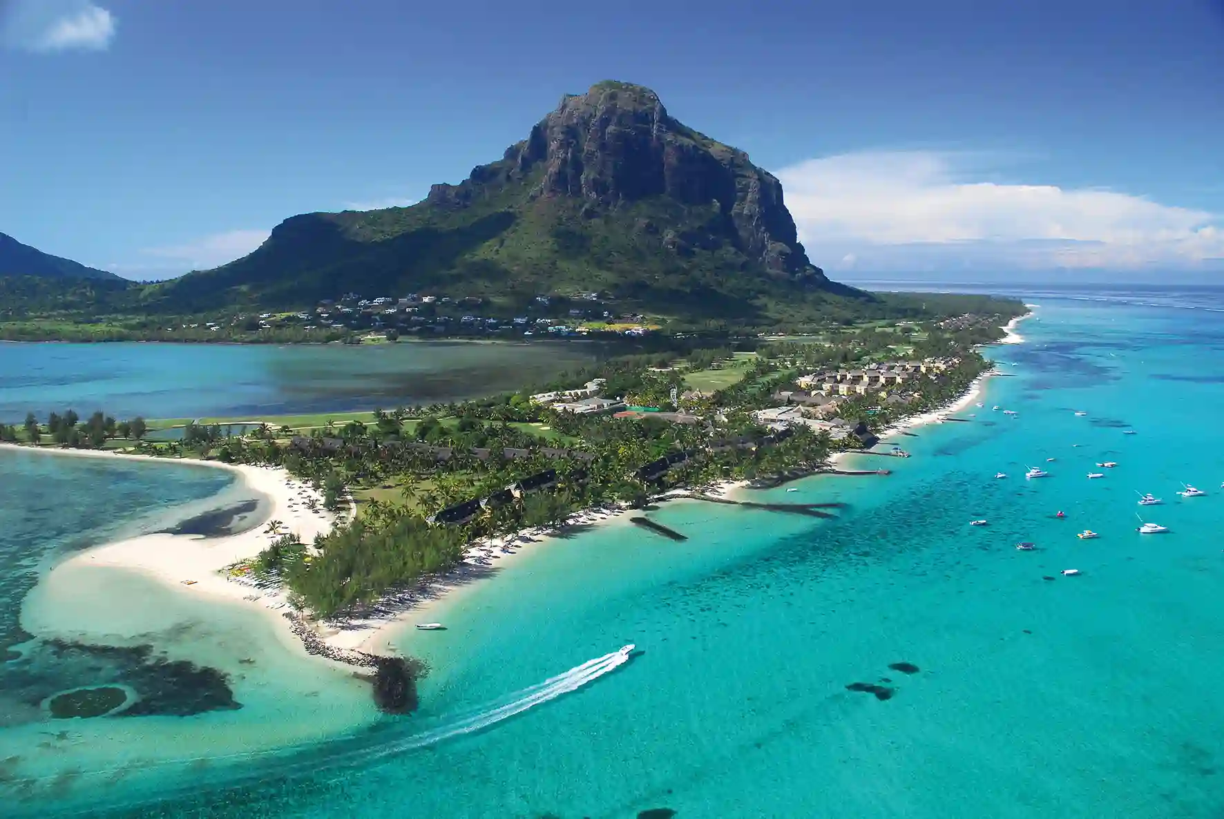 LAGON MORNE